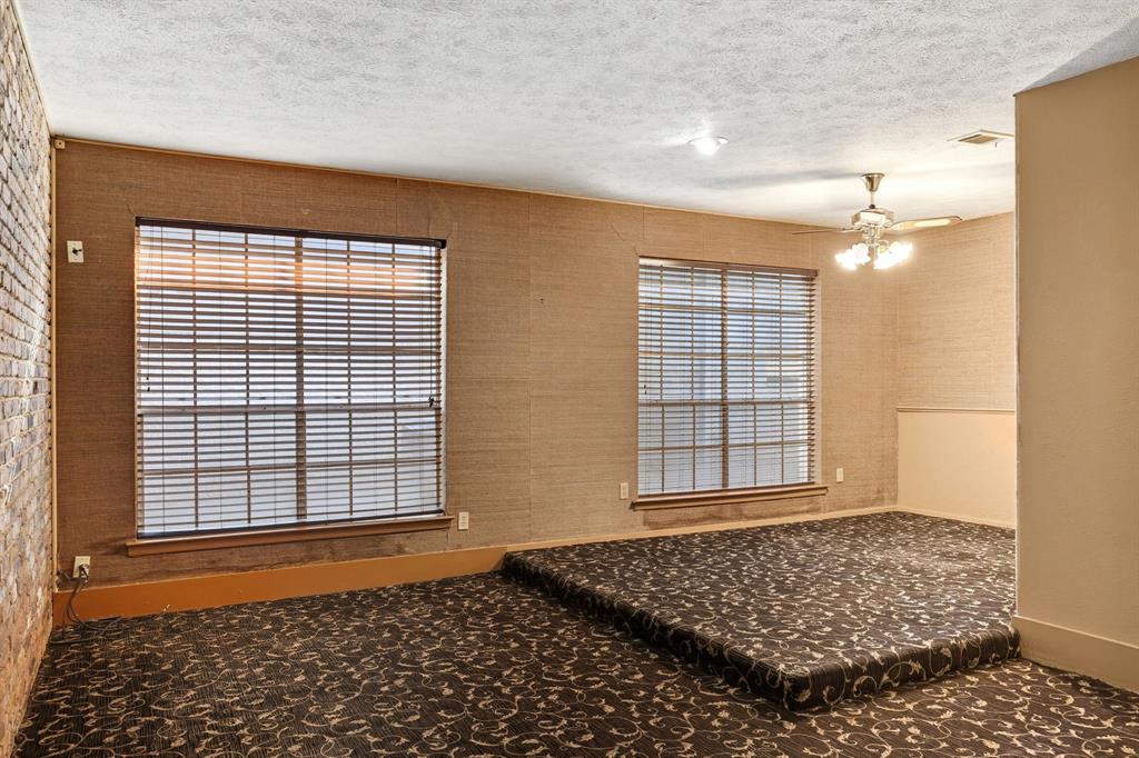 Canyon Creek Country Club 10 - Residential Lease