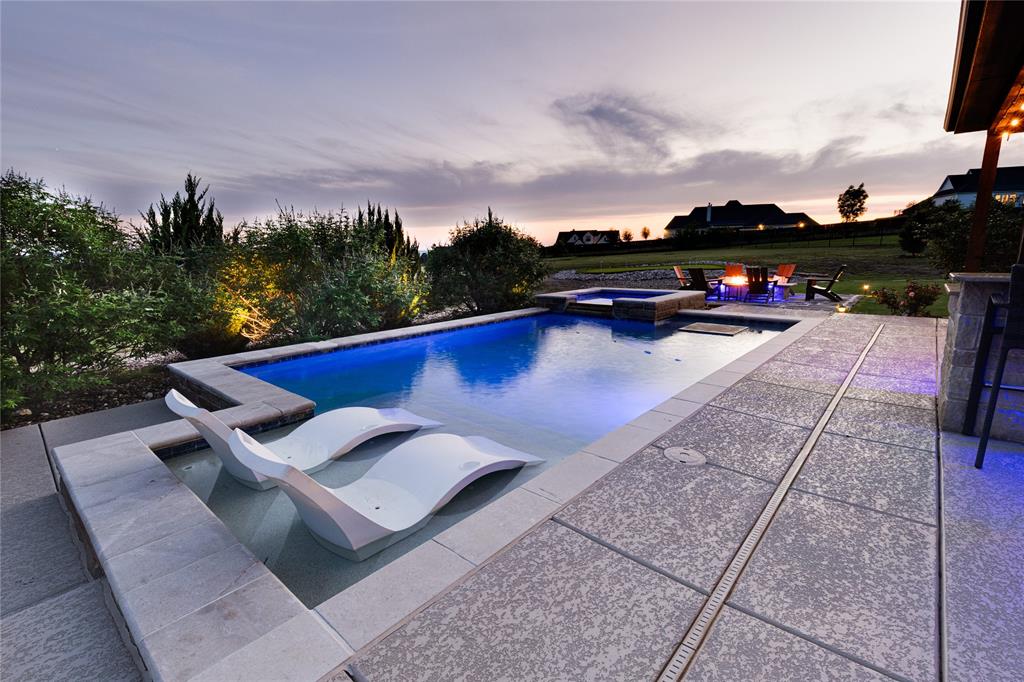 Bella Flora - Residential
