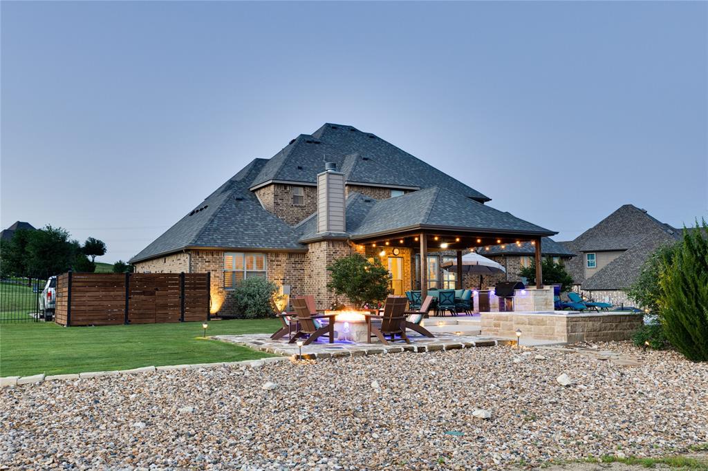 Bella Flora - Residential