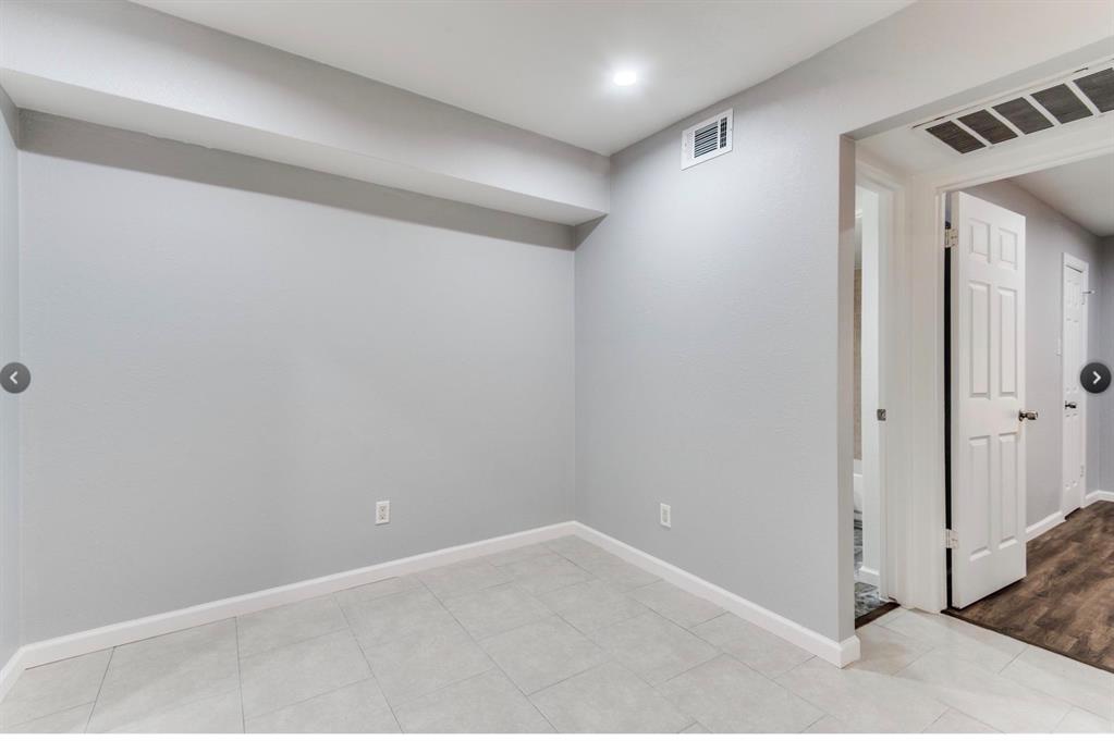 Valley View Condos - Residential Lease