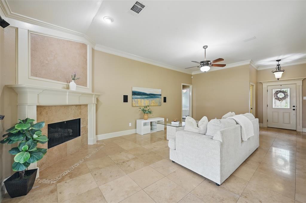 Denton, Texas 76208, United States, 3 Bedrooms Bedrooms, ,2 BathroomsBathrooms,Residential,Active,120749