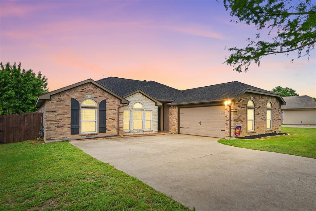 Denton, Texas 76208, United States, 3 Bedrooms Bedrooms, ,2 BathroomsBathrooms,Residential,Active,120749