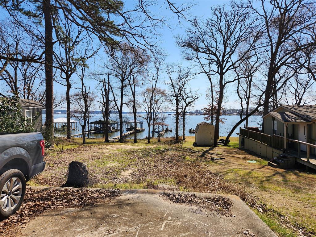 1322 Shoreline Circle