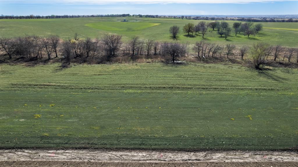 D BAR RANCH ESTATES - Land