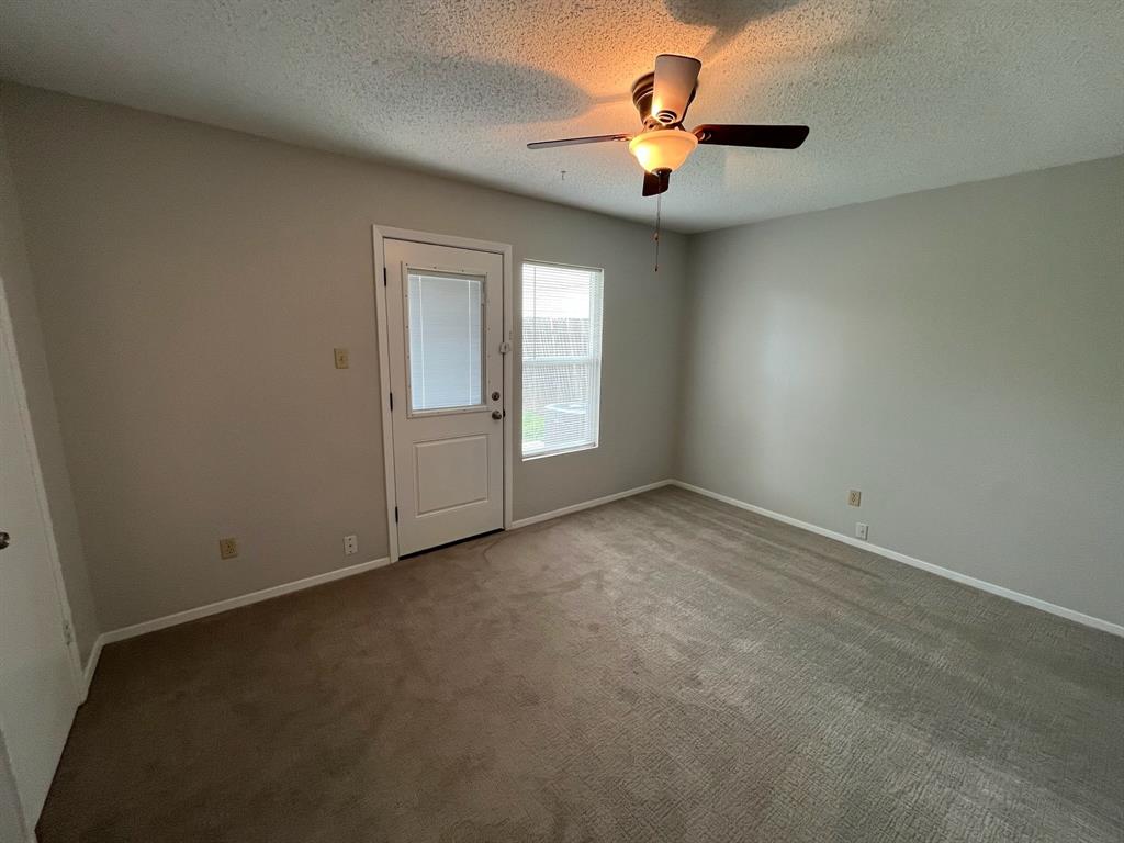 Chamberlain Arlington Heights - Residential Lease