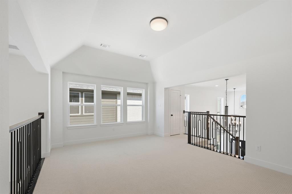 Quail Hollow: 72ft. lots - Residential