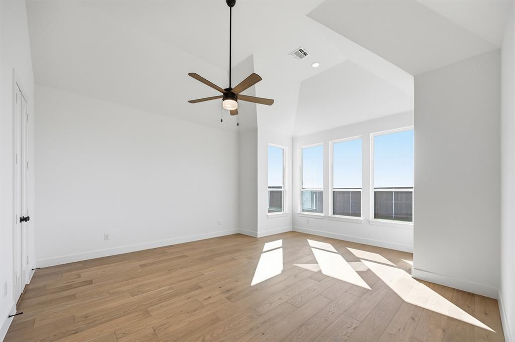 Quail Hollow: 72ft. lots - Residential