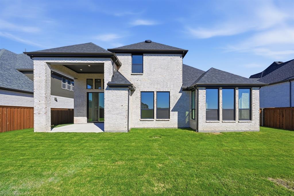 Quail Hollow: 72ft. lots - Residential