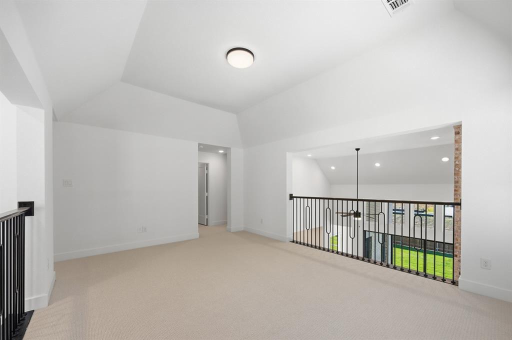 Quail Hollow: 72ft. lots - Residential