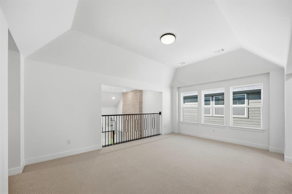 Quail Hollow: 72ft. lots - Residential