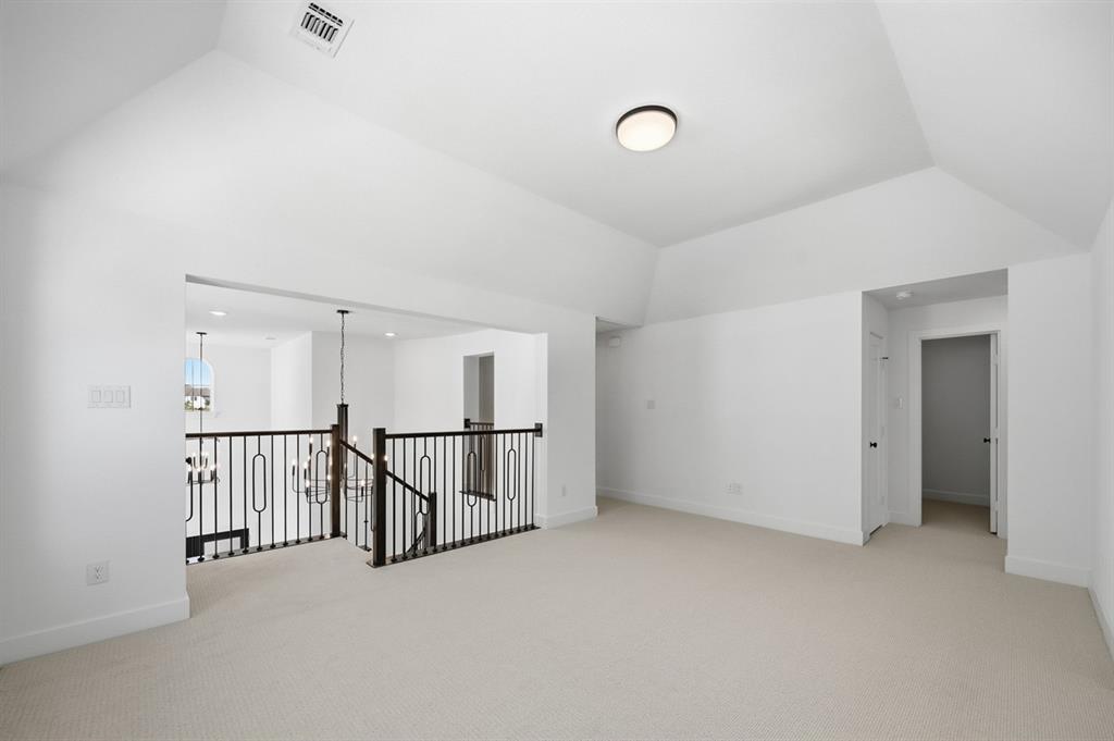 Quail Hollow: 72ft. lots - Residential