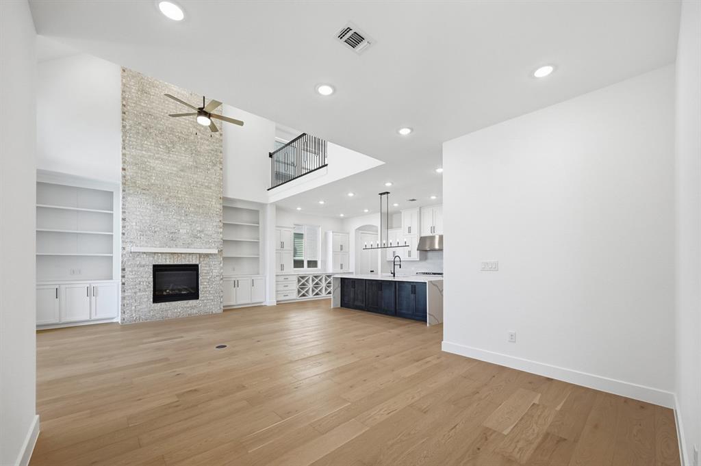 Quail Hollow: 72ft. lots - Residential