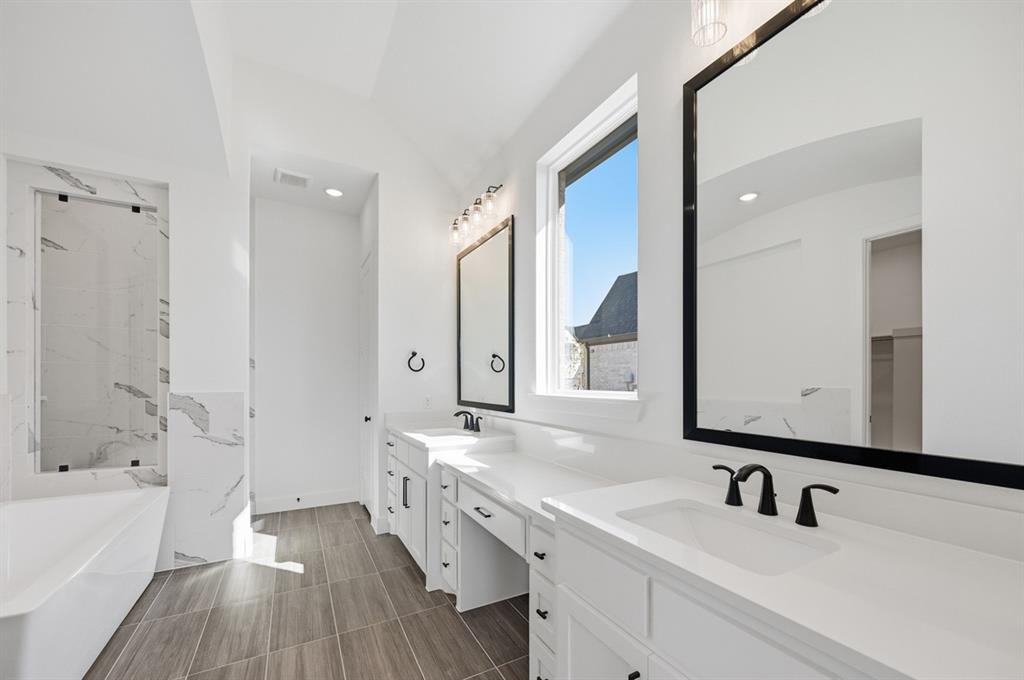 Quail Hollow: 72ft. lots - Residential