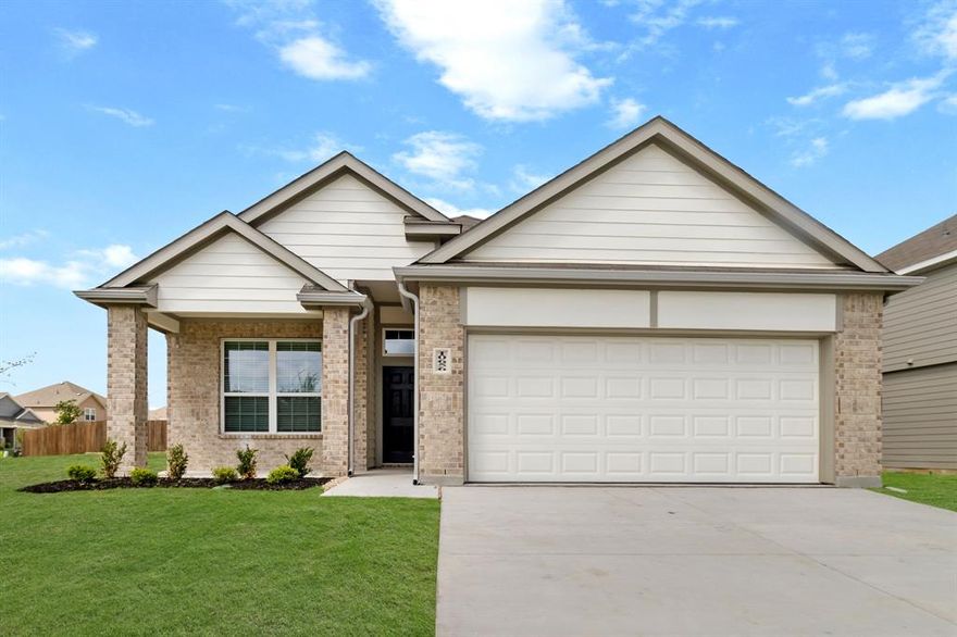 Love where you live in Deer Creek in Fort Worth, TX! The Palermo floor plan is a charming 1-story home with 3 bedrooms, 2 bathrooms, and a 2-car garage! This home has it all, including vinyl plank flooring and tray ceilings for some dramatic flair! The gourmet kitchen is sure to please with an island overlooking the dining and family rooms, 42-inch cabinetry, and granite countertops. Retreat to the Owner's Suite featuring a beautiful bay window, a separate tub and shower, and spacious walk-in closet! Enjoy the great outdoors with a covered patio! Don’t miss your opportunity to call Deer Creek home, schedule a visit today!