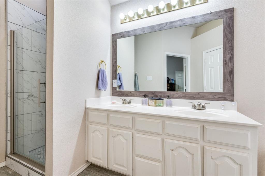 Shady Valley West Add - Residential Lease