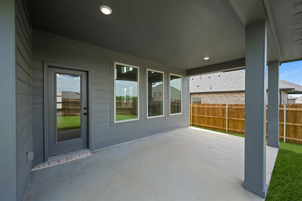 Sheppard's Place - Residential