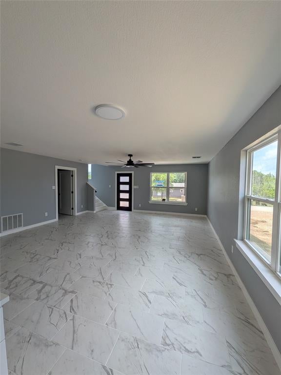 5523 SAN JACINTO Drive 9