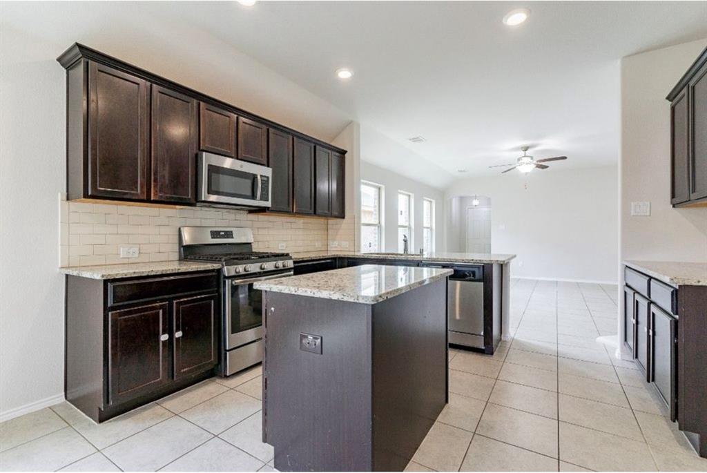 Hillstone Pointe Wes - Residential Lease