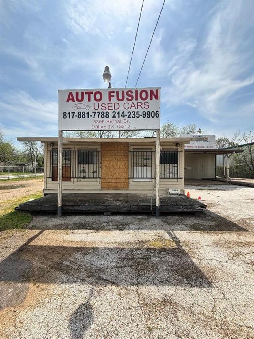 Business lot for sale in a great location off Loop 12 and I-30.  Near other car lots, driving traffic to the area. Fully fenced with office space and mechanic shop with car lift. Steady traffic providing great visibility. Side entry for easy client access.