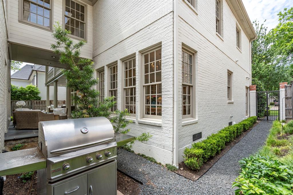 Fifth Sec University Heights - Residential