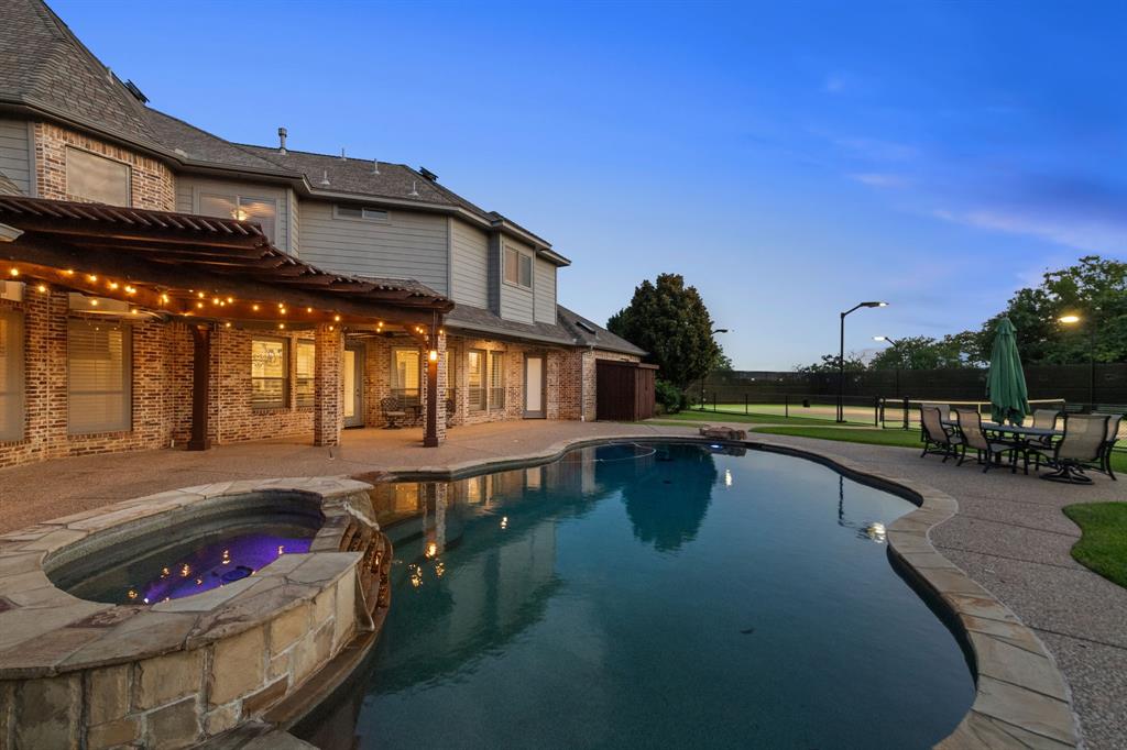 1200 Bridgeton Lane