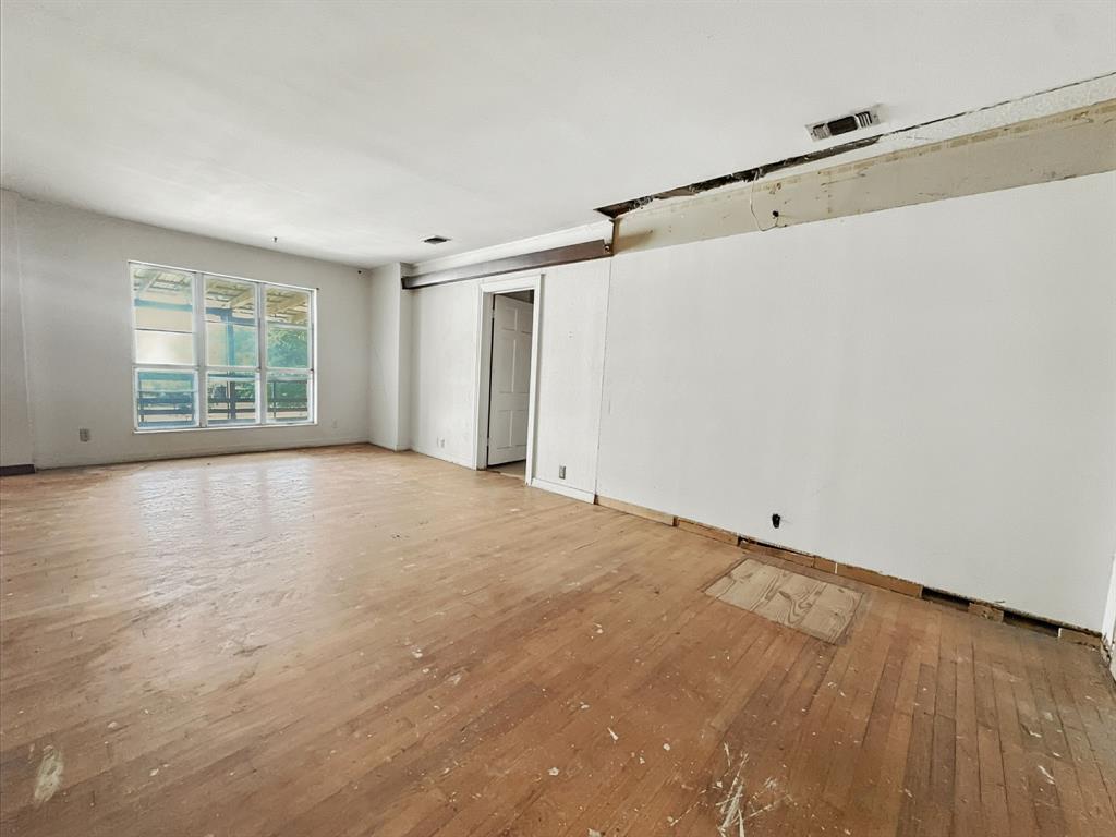 Haston - Residential