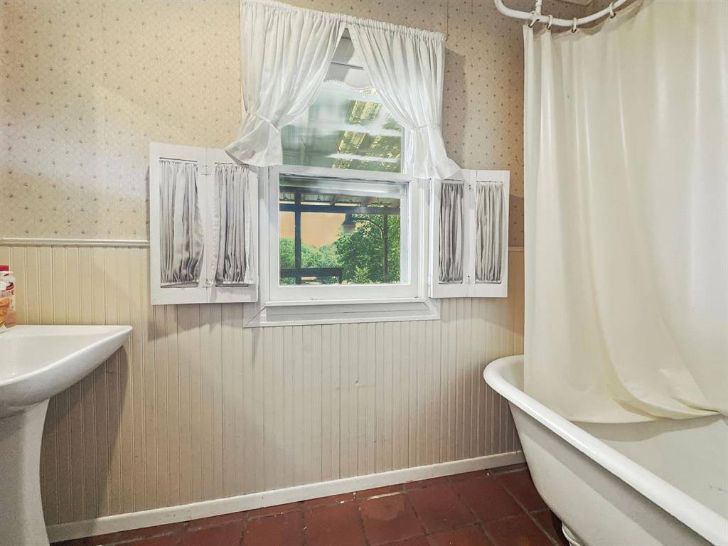 Haston - Residential