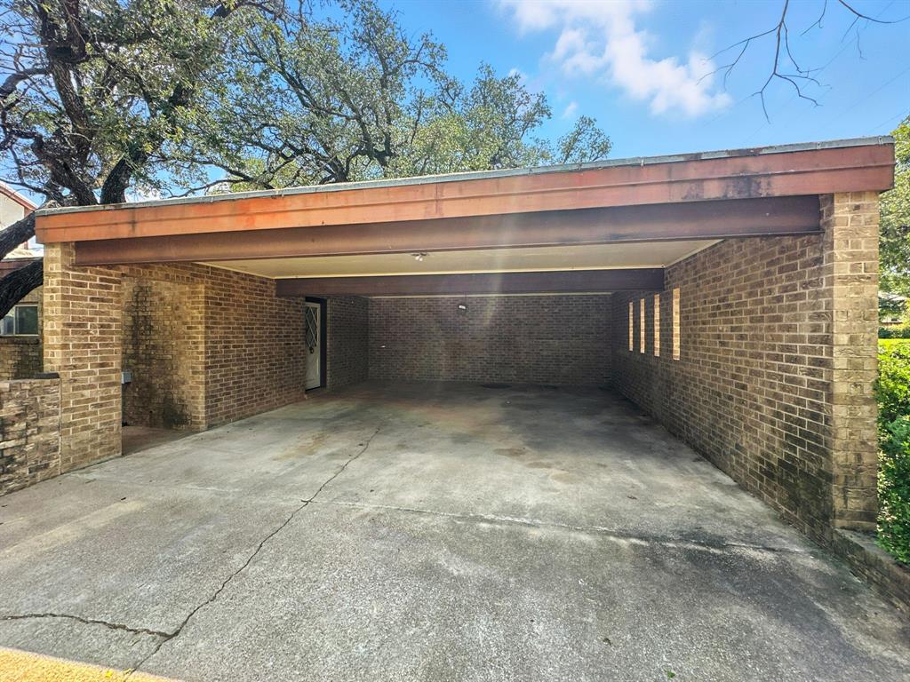 Haston - Residential