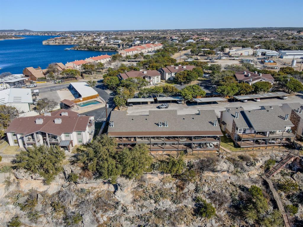 3037 Hells Gate Loop 208