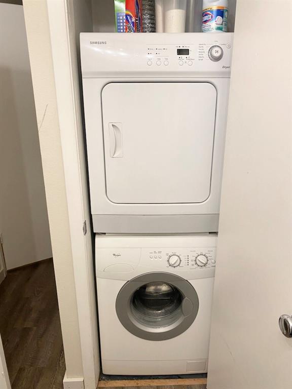 Throckmorton Condo 3907 - Residential