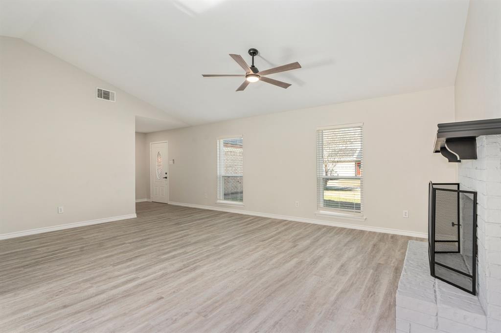 Timbercreek Comm #10b - Residential Lease