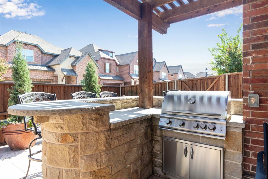 Savoy Lndg - Residential