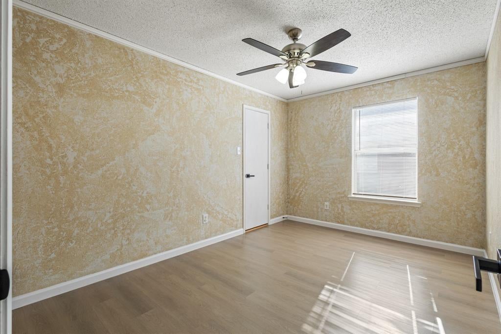 2501 Nogales Drive