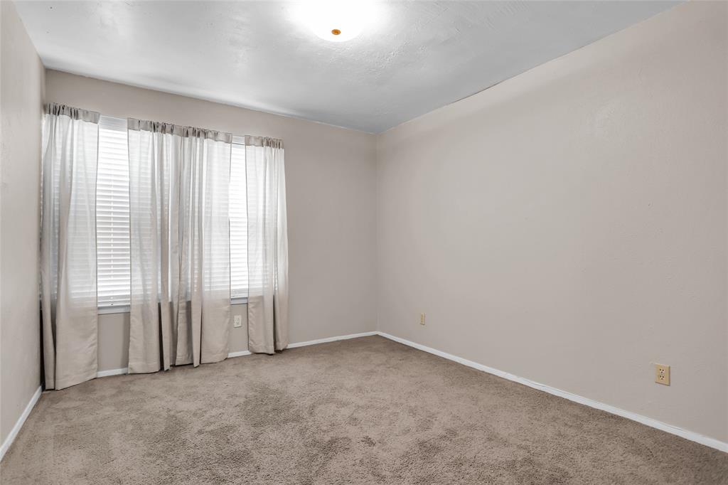 Duncanville, Texas 75137, United States, 4 Bedrooms Bedrooms, ,3 BathroomsBathrooms,Residential,Active,197021