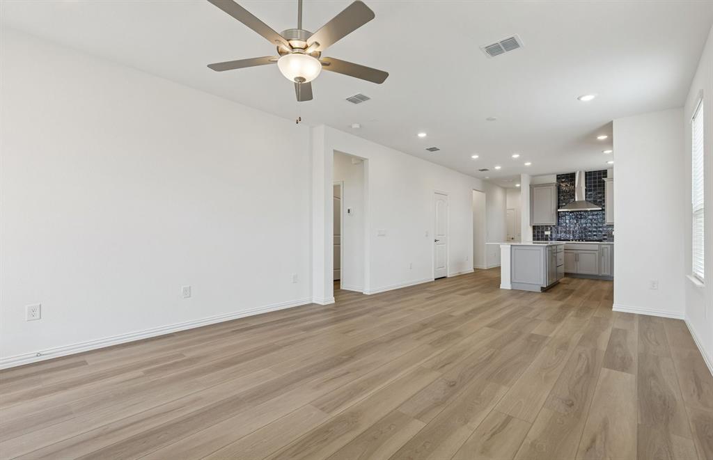 Del Webb Trinity Falls - Residential