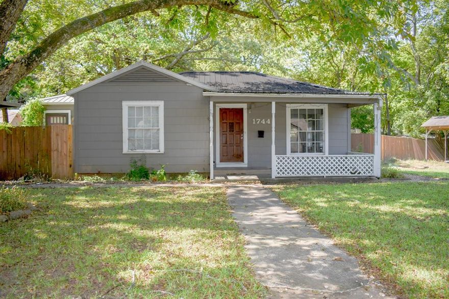 Welcome to 1744 Neathery Street in Paris, TX. This 2-bedroom, 1-bath home sits within the city limits on a spacious 0.27-acre lot. The property features an open floor plan, two covered parking spaces, and a privacy fence for added comfort and seclusion. Whether you're looking for a great investment opportunity or a place to call home, this property offers excellent potential at a great value.