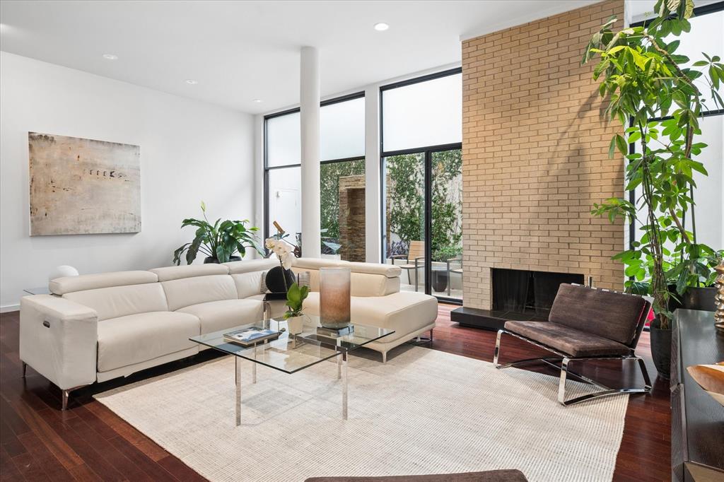 Elizabeth Street Add - Residential
