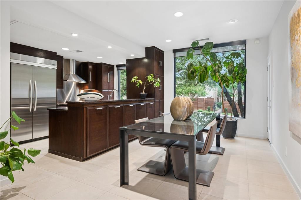 3210 Elizabeth Street