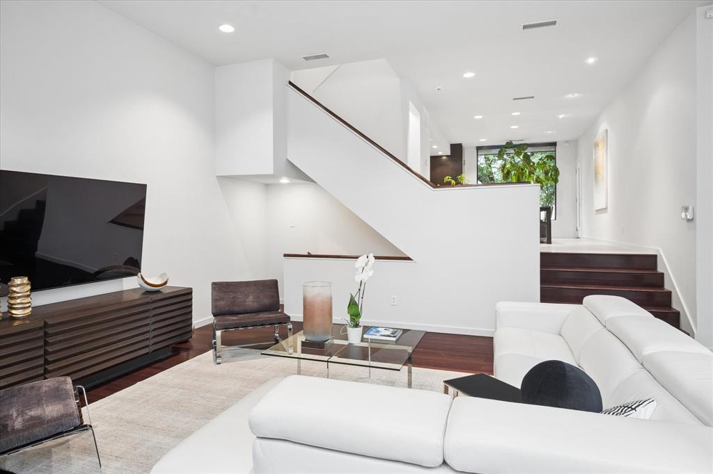 Elizabeth Street Add - Residential