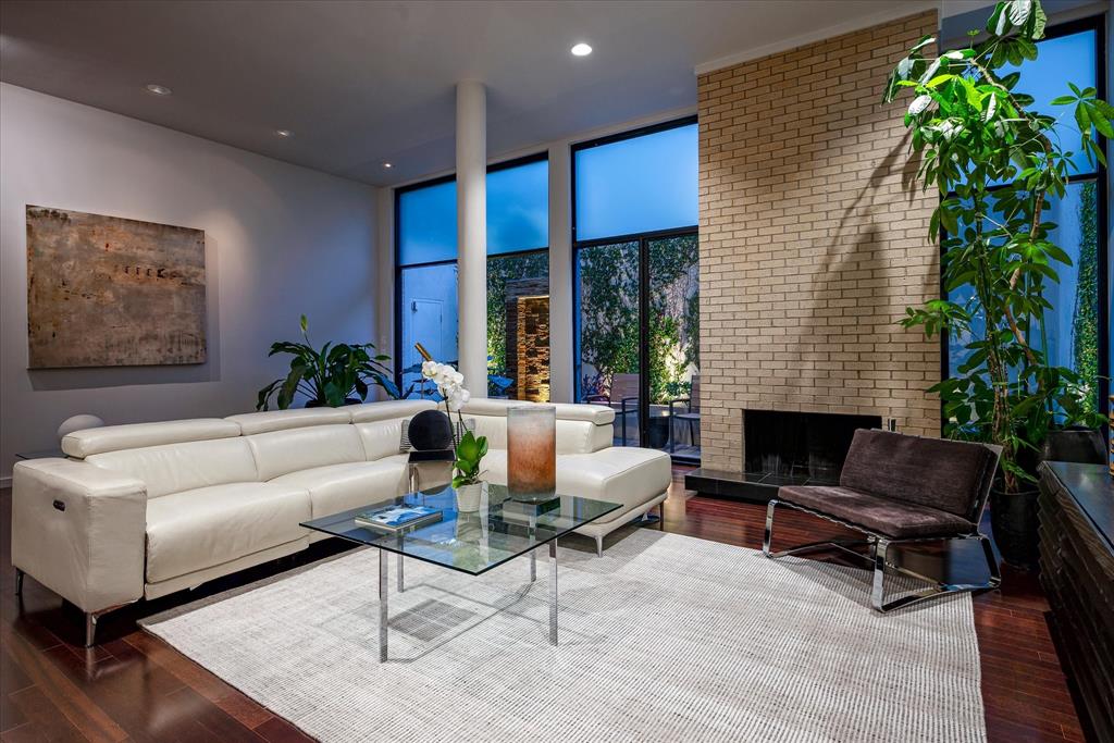 Elizabeth Street Add - Residential