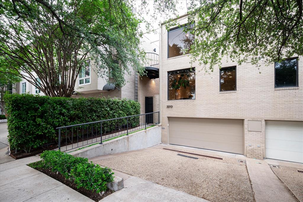 Elizabeth Street Add - Residential