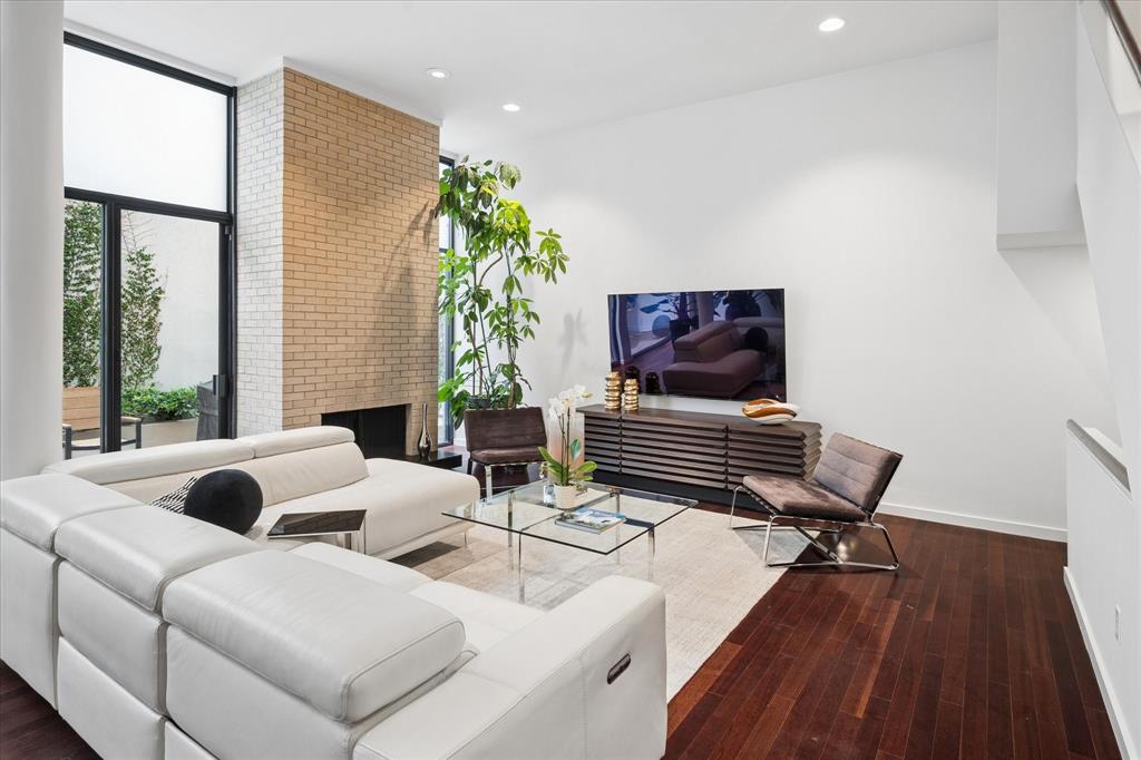 Elizabeth Street Add - Residential