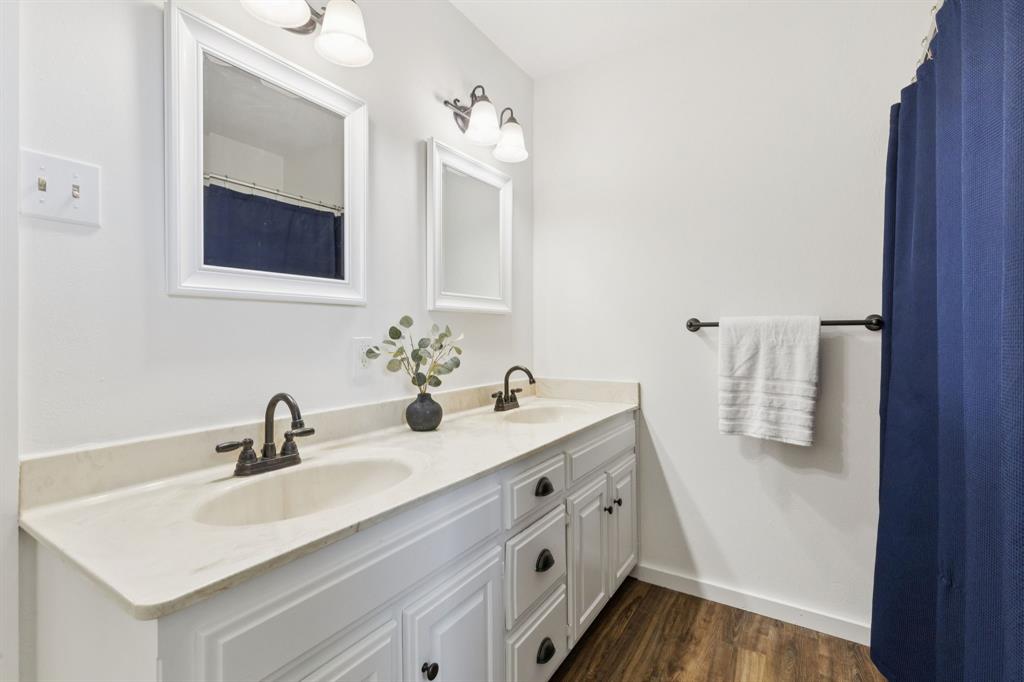 Lakeview Country Estates Ph Two - Residential