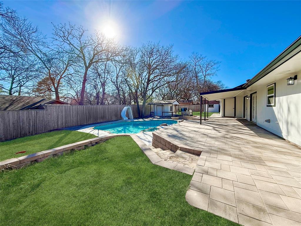 1004 Timber Creek Drive