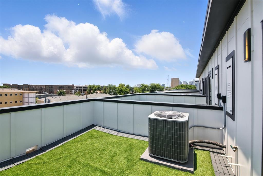 OLD EAST DALLAS - Residential Lease