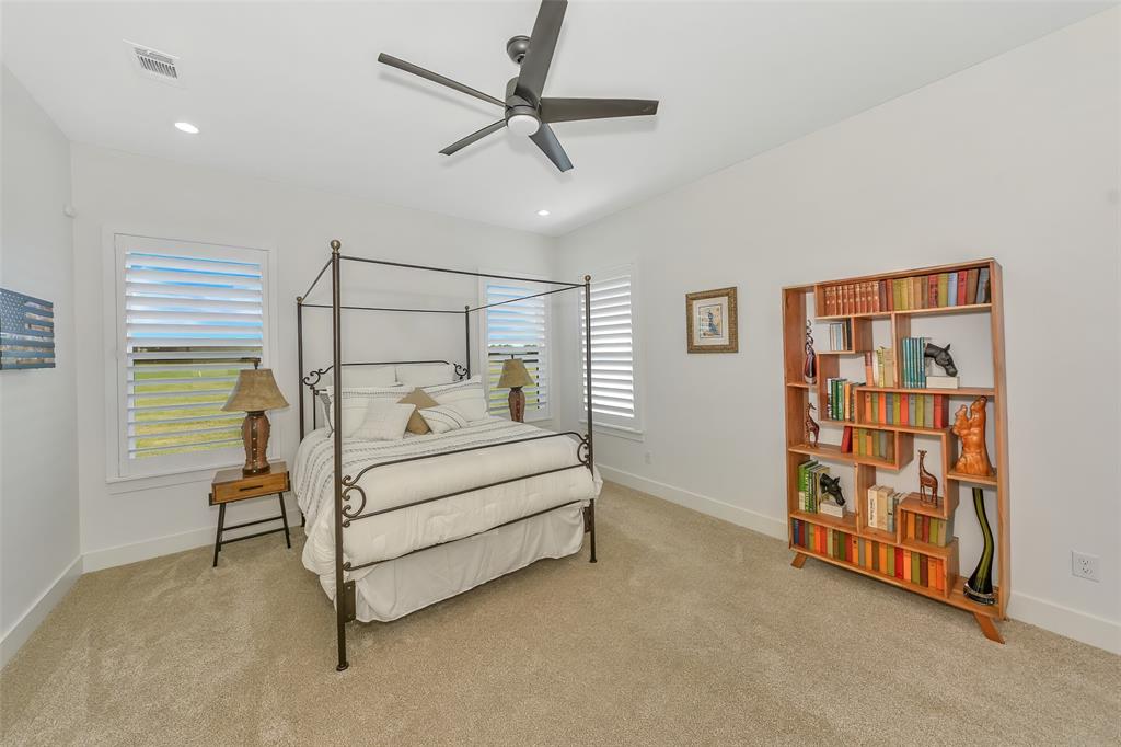 Sherman, Texas 75090, United States, 3 Bedrooms Bedrooms, ,3 BathroomsBathrooms,Residential,Active,135865