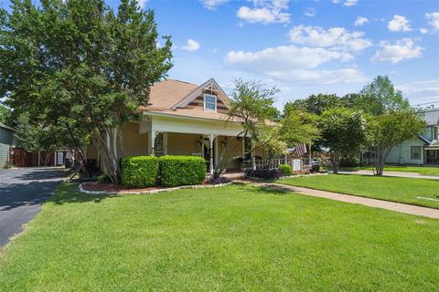 A home in Granbury