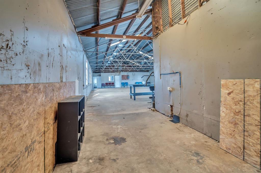 Hietts Indust Add - Commercial Sale