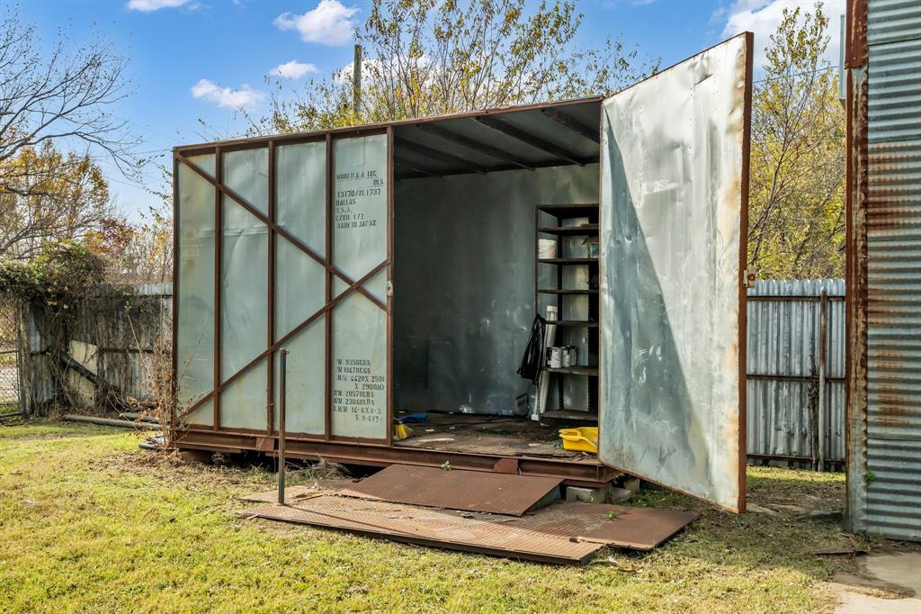 Hietts Indust Add - Commercial Sale