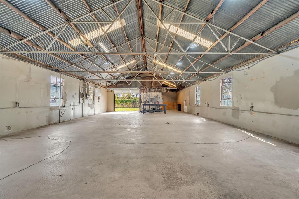 Hietts Indust Add - Commercial Sale